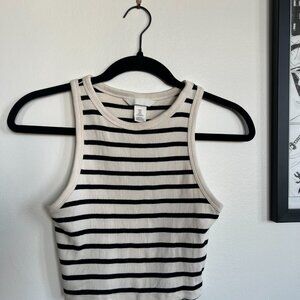"H&M" cropped vest top - Size S